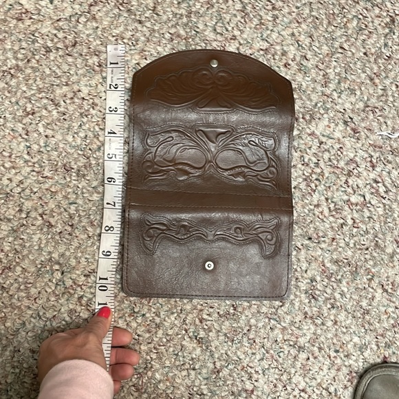 Vintage handmade leather wallet - Picture 8 of 9